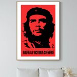 Affiche vintage de Che Guevara avec slogan "Hasta la victoria siempre".