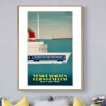 Affiche vintage représentant un train couchettes SNCF, style art déco, avec couleurs vives et design.