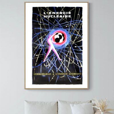 Affiche vintage sur l'énergie nucléaire avec illustration artistique.