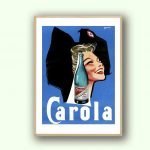 Balcon vintage avec bouteille Carola.