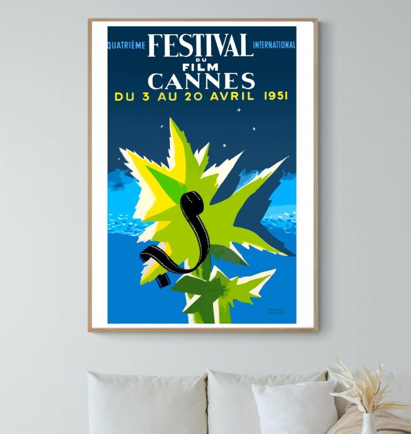 Affiche vintage du Festival de Cannes 1951, mettant en avant le film et le thème du festival.