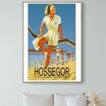 Affiche vintage Hossegor avec scène de plage et surf, style rétro. Parfaite décoration pour amateurs.