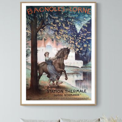 Affiche vintage Bagnoles de l'Orne avec scène d'une femme à cheval dans un paysage forestier.