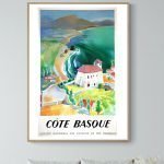 Affiche vintage Côte Basque avec paysages côtiers et montagnes, idéale pour décoration murale.