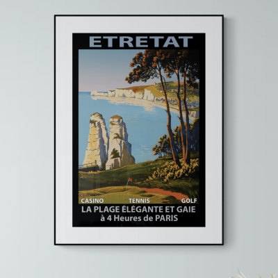 Affiche vintage d'Etretat avec falaises et mer, style artistique rétro.