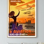 Affiche vintage de la Grande Semaine d'Aviation à Reims en 1909, illustrant les premiers vols et avi.