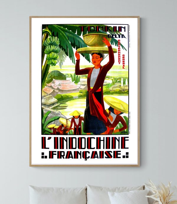Affiche vintage représentant une scène indochinoise avec une femme portant un panier sur la tête, am.