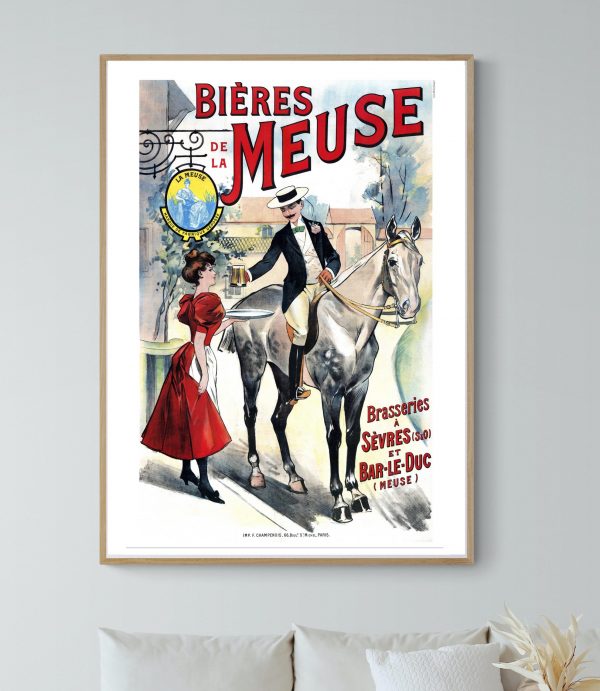Affiche vintage pour la bière de Meuse, mettant en scène un couple élégant à cheval, évoquant l'époq.