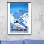 Affiche vintage de ski avec montagne enneigée et skieur en action.