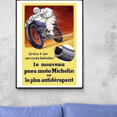 Affiche le nouveau Pneu Moto Michelin