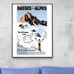 Affiche vintage représentant les Basses-Alpes et les Alpes, avec un skieur et une carte de la région.