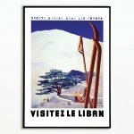Affiche vintage représentant des sports d'hiver dans la forêt de cèdres au Liban.