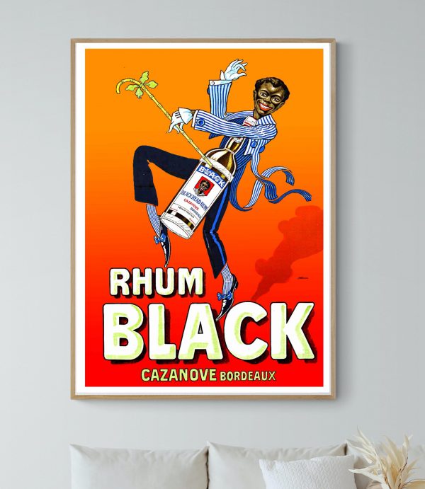 Affiche vintage de rhum noir avec bouteille et personnage joyeux.