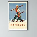 Affiche vintage Orangina, illustration rétro de deux skieurs en montagne. Parfaite pour décoration m.