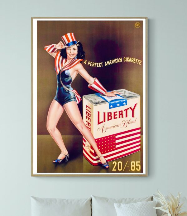 Affiche vintage Liberty Cigarettes avec une femme en costume américain.