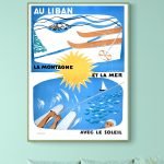 Affiche vintage représentant la montagne, la mer et le soleil avec des activités de plein air.