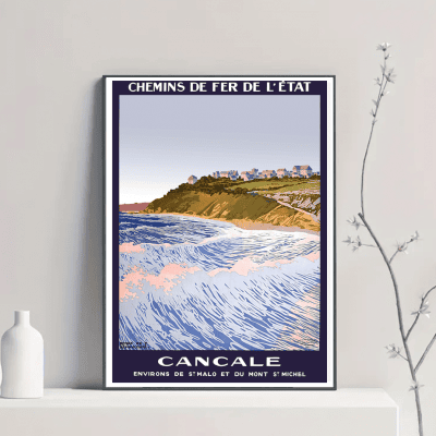 Affiche vintage de la côte bretonne avec mer et falaises.