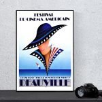 Affiche vintage du Festival du Cinéma Américain à Deauville, avec une illustration stylisée d'une fe.