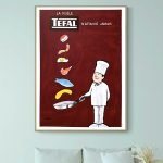 Poêle Tefal antiadhésive avec illustration humoristique, affichée dans un style vintage.