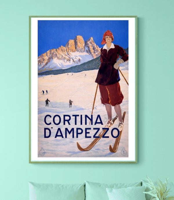 Affiche vintage de Cortina d'Ampezzo avec montagnes et skieuse.